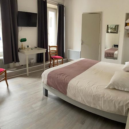 Logis Hotel Restaurant Des Voyageurs Saint-Paulien 外观 照片
