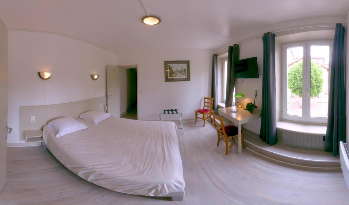 Logis Hotel Restaurant Des Voyageurs Saint-Paulien 外观 照片